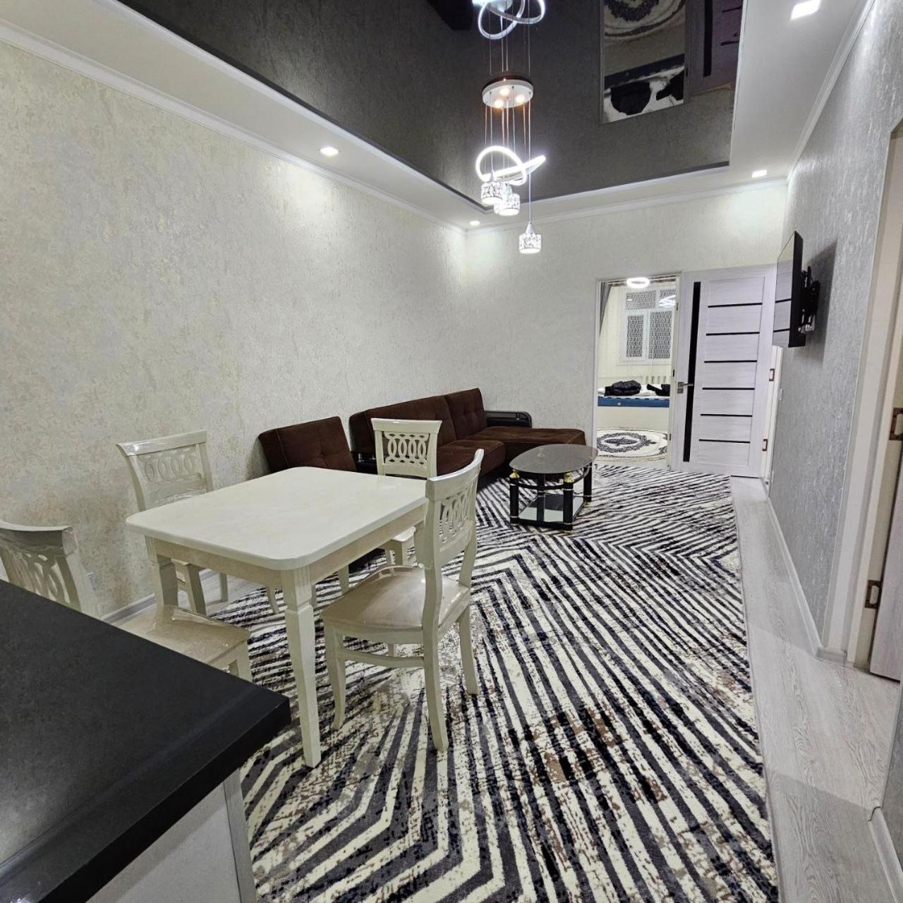 2-Х Комнатная Квартира Taşkent Dış mekan fotoğraf